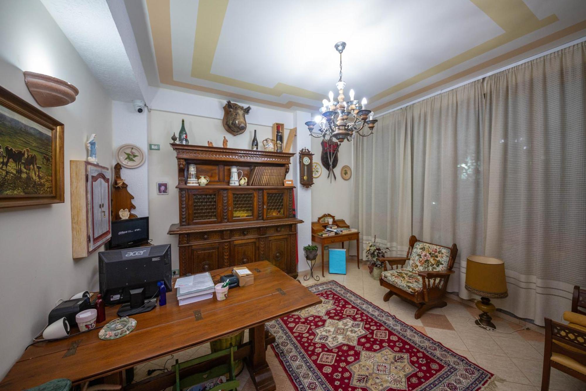 Hotel "San Saena " Radhime Bagian luar foto